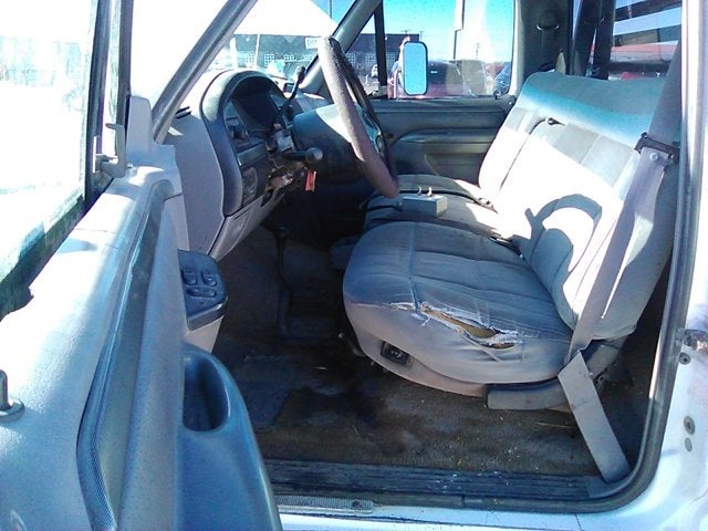 1995 Ford F-350 Chassis Cab W/BESSLER HAY BED